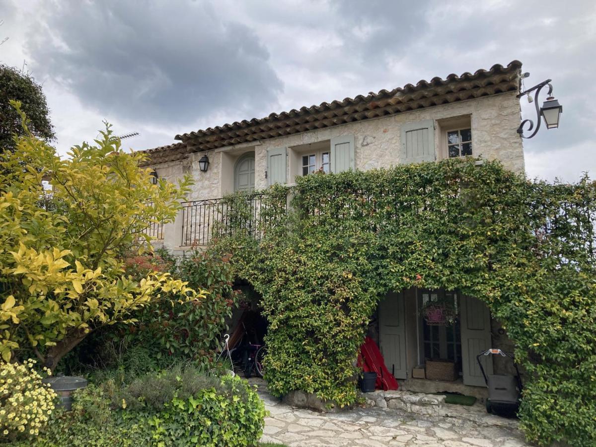 Appartement De Charme Au Calme Parking Gratuit La Colle-sur-Loup Exterior photo